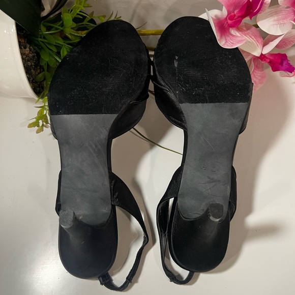 ANNIE  Black Satin Women's Heels/size 8 - Picture 3 of 10